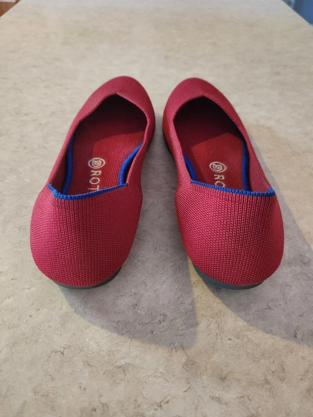 Rothy's Women's Red Knit V‑Cut Round Toe Flats